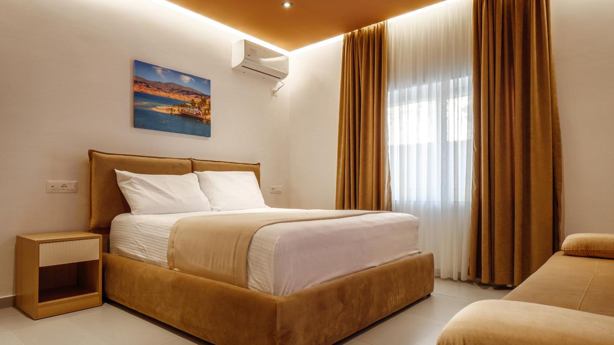 Kronos Hotel Saranda